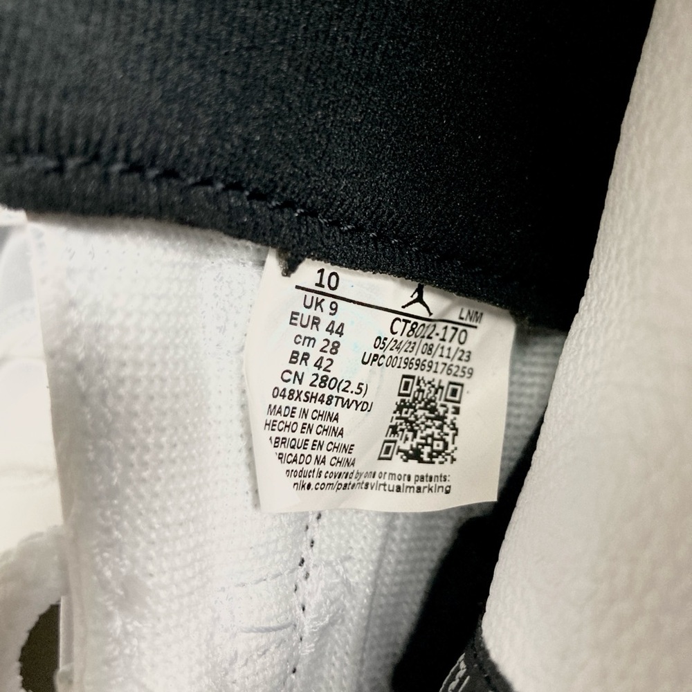 Jordan 11 concord/gratitude (2023 release)
Size 10, brand new, no box - Picture 9 of 9